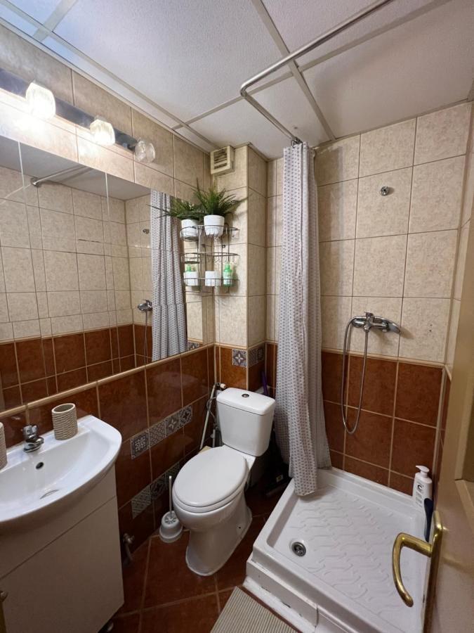 Апартаменты Kenzia Prive Бухарест Экстерьер фото